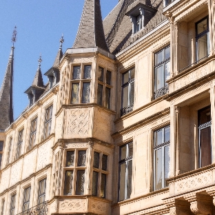 Image Assurance Vie Luxembourg Mobile